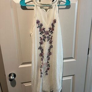 Blue Rain White Floral Embroidered Blouse
